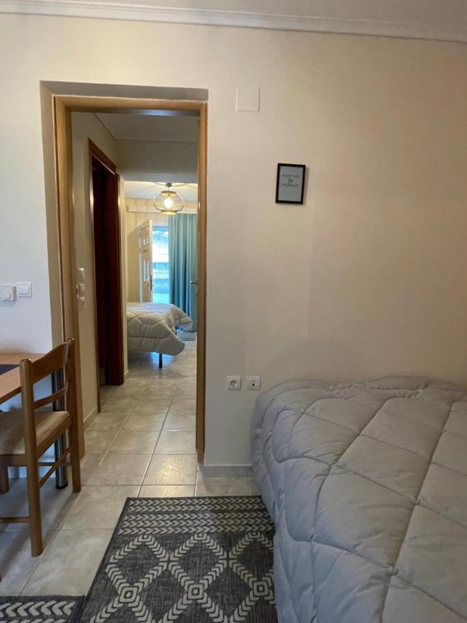 Flo'S Apartments Missolonghi Екстер'єр фото