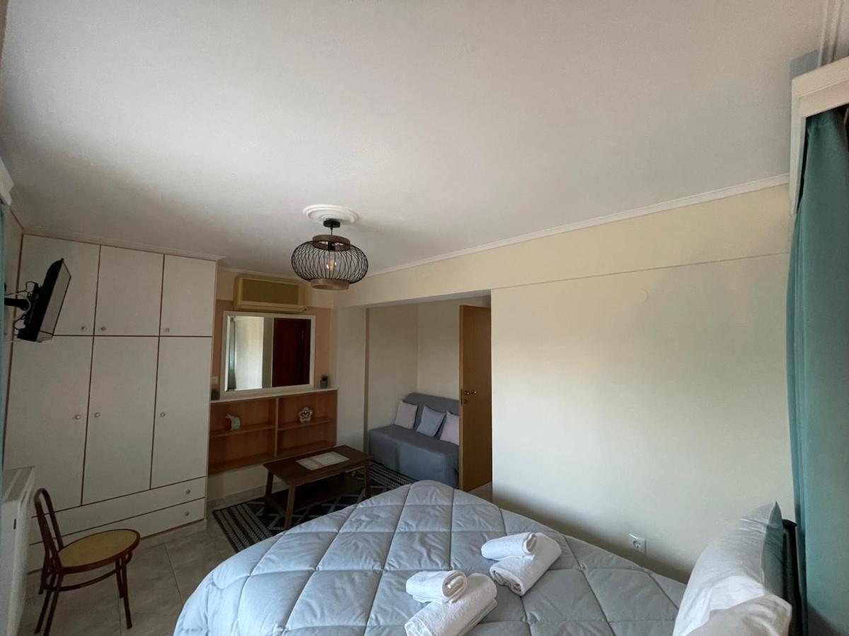 Flo'S Apartments Missolonghi Екстер'єр фото