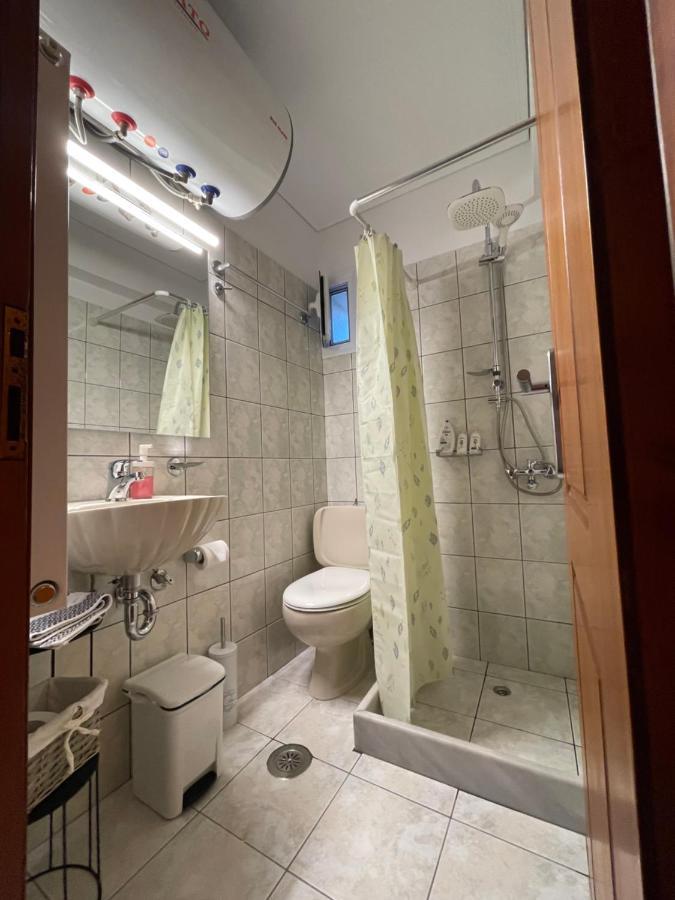 Flo'S Apartments Missolonghi Екстер'єр фото